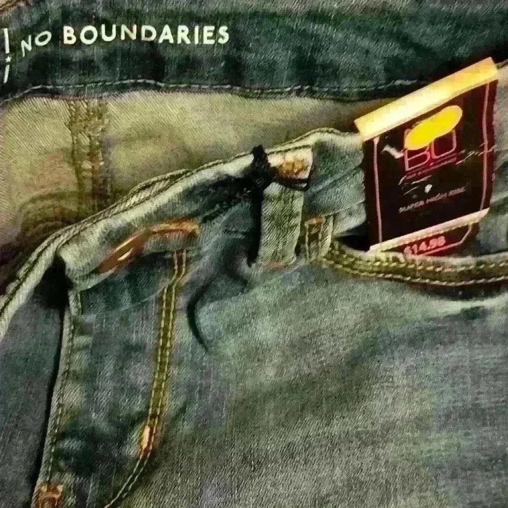 No boundaries  high rise jegging new with tags Multiple Sizes - Picture 4 of 10